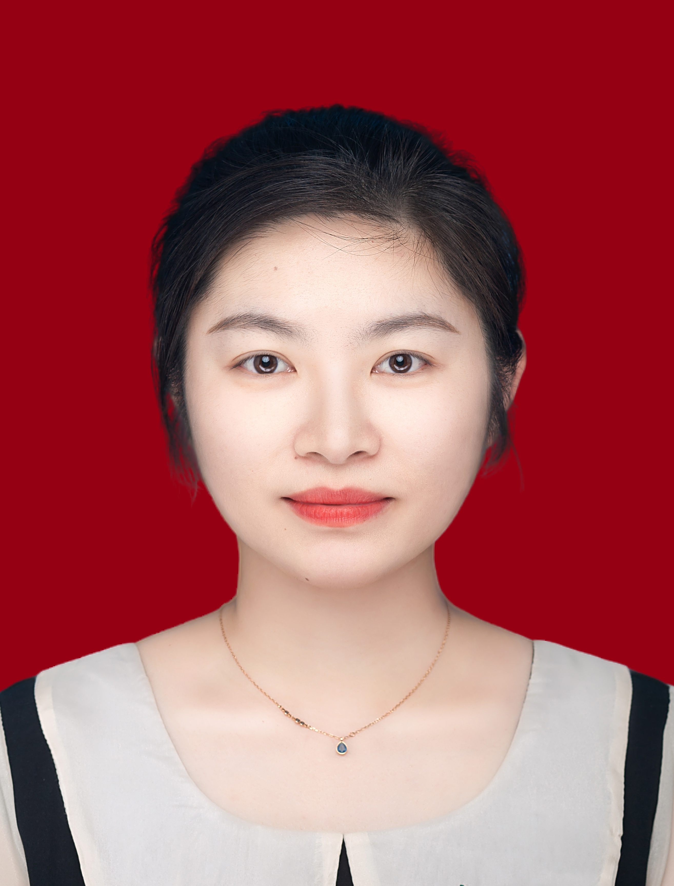 艺术设计学院朱鸽.jpg