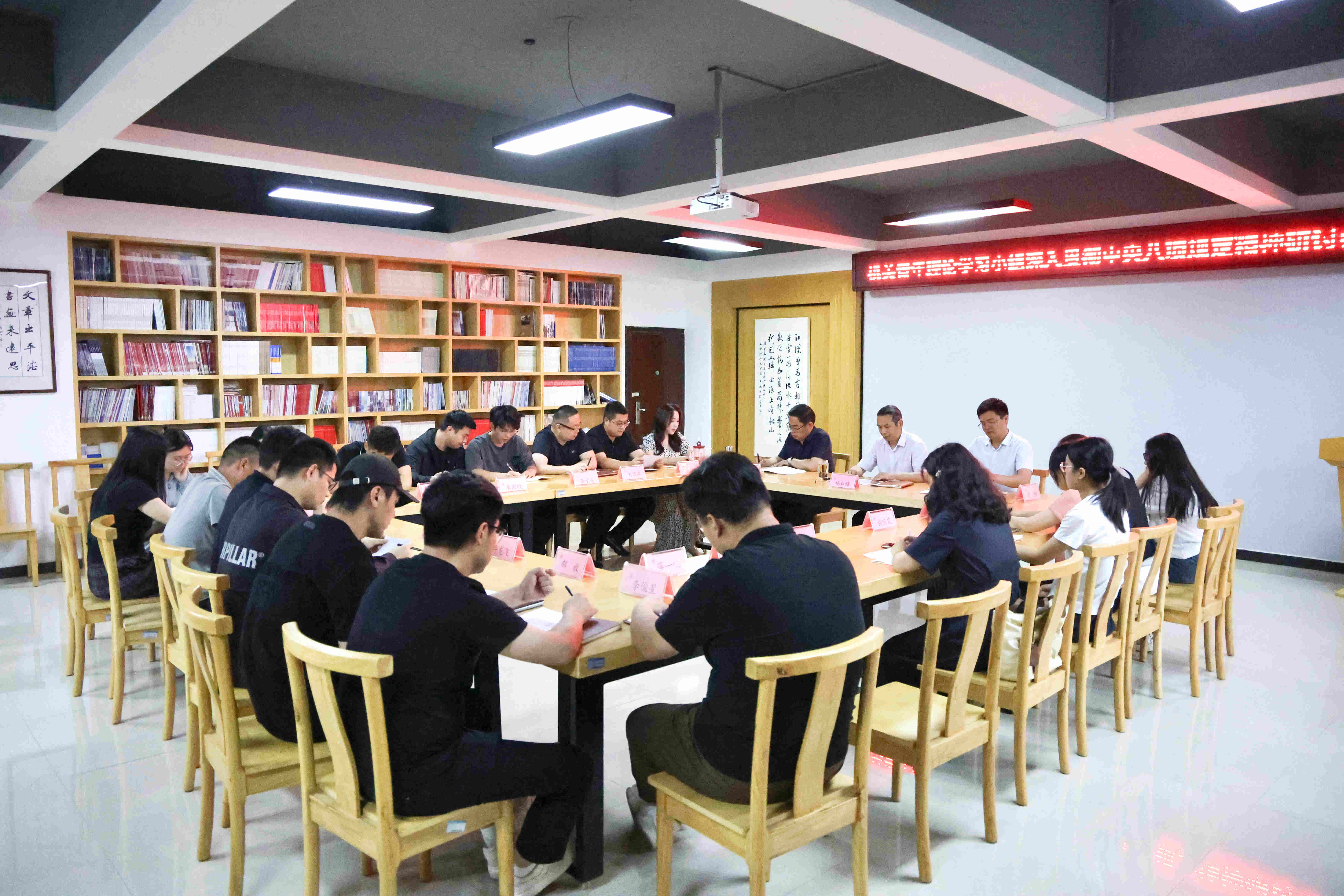 微信图片_20250526120157.jpg