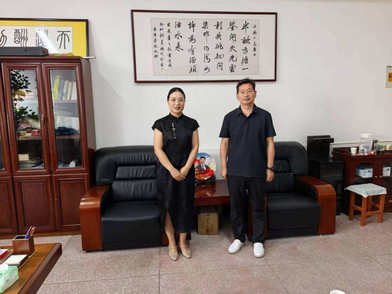 李娟访企图片1.png