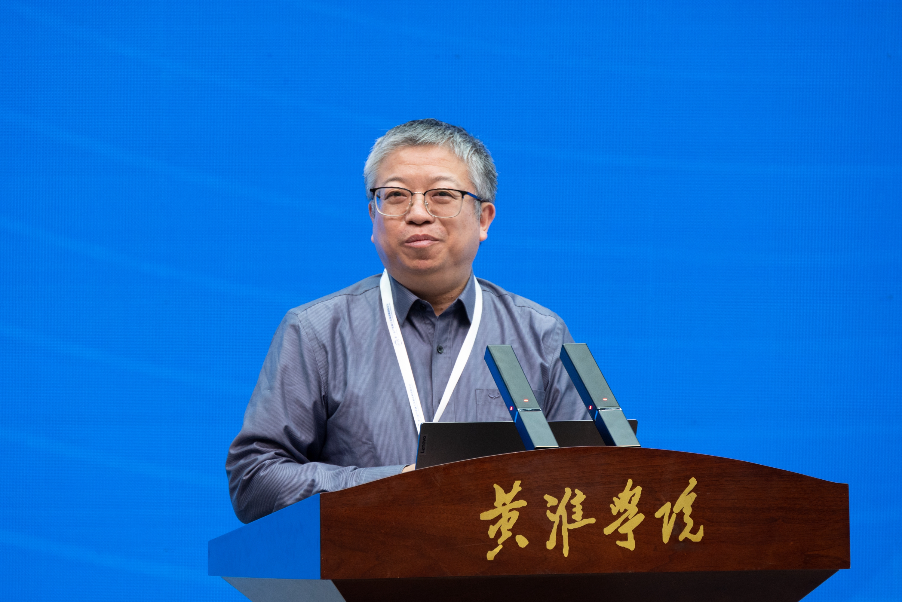 7755b5d2ec0bdc38.jpg