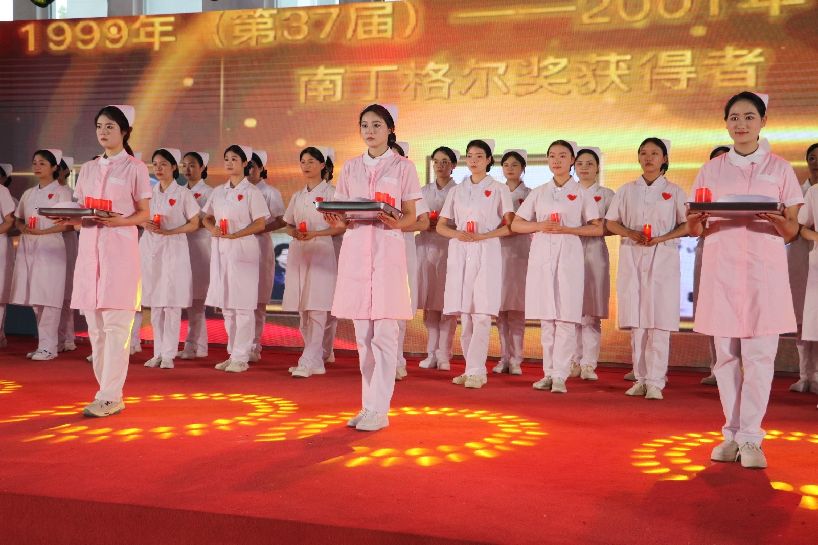 d9fc56d7414d8481.jpg