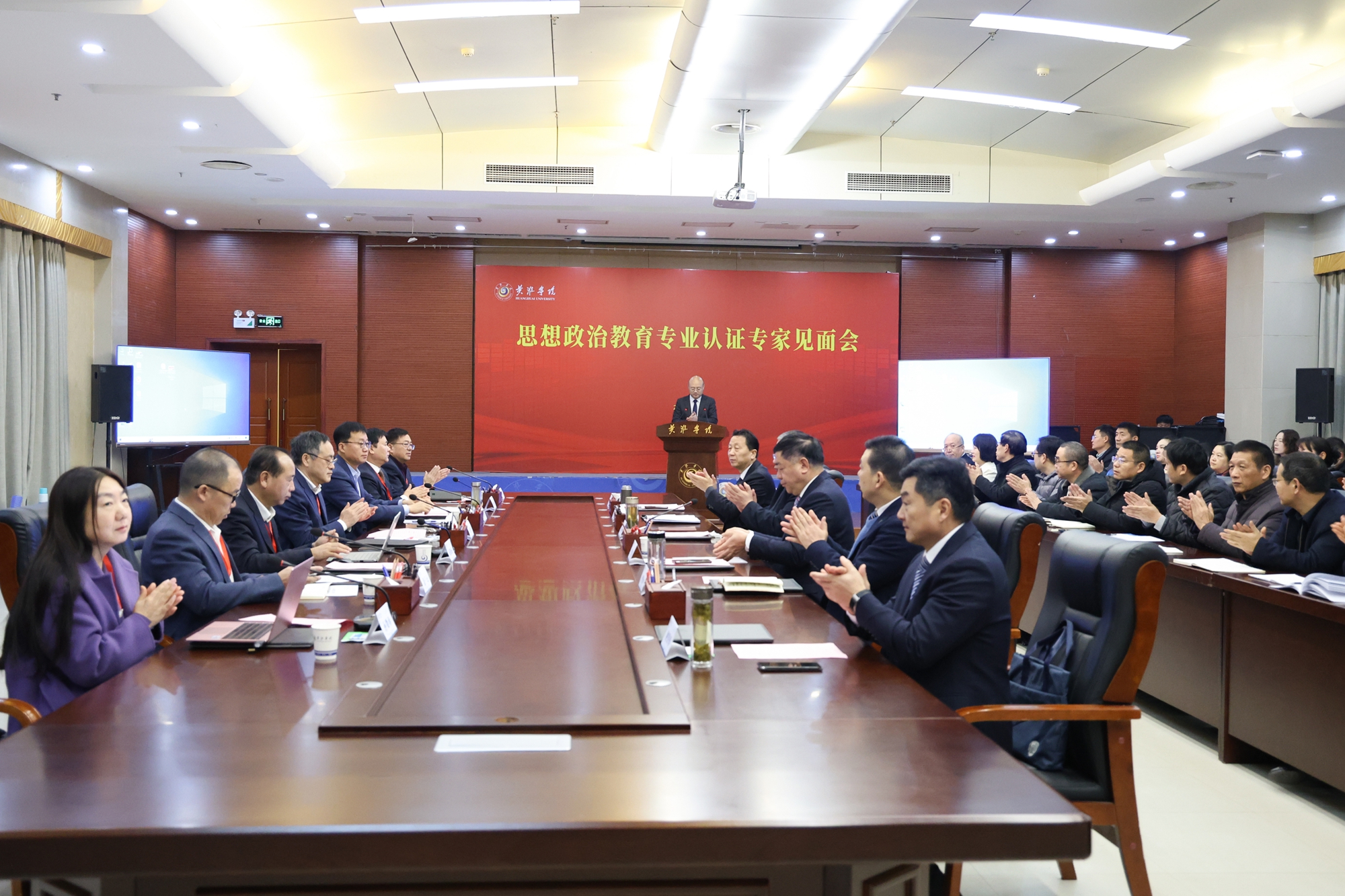 d7166f65caf50d08.jpg