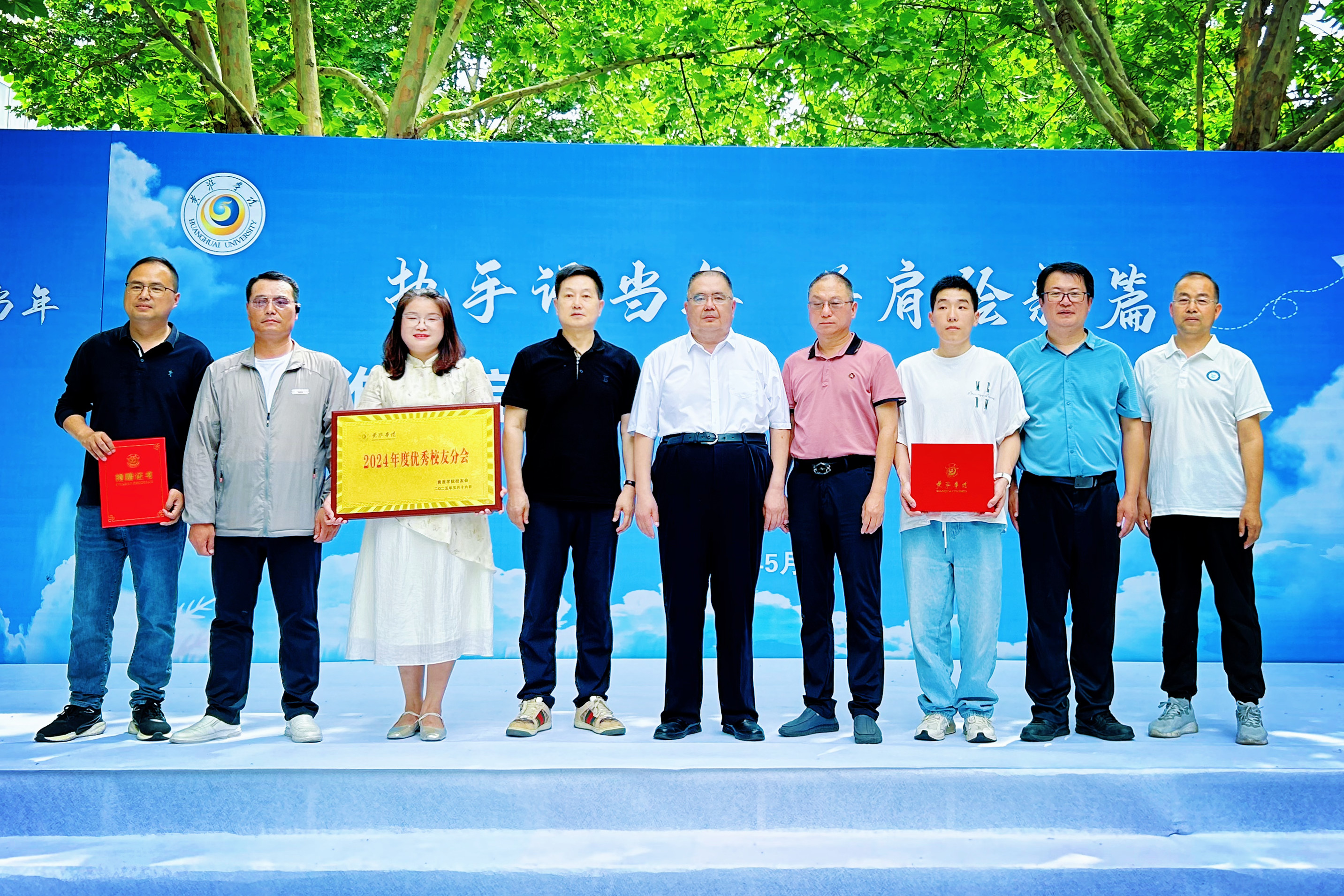 c414a8b5c2c44188bfbc8cbd81ac24d6.jpg.jpg